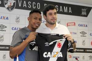 Apresentado, Wellington agradece Vasco por chance e promete 'dar a vida em campo'