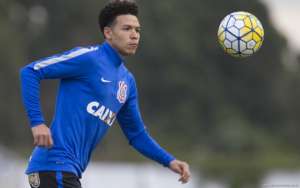 Fábio Carille testa meia Marquinhos Gabriel na vaga de Jadson no Corinthians