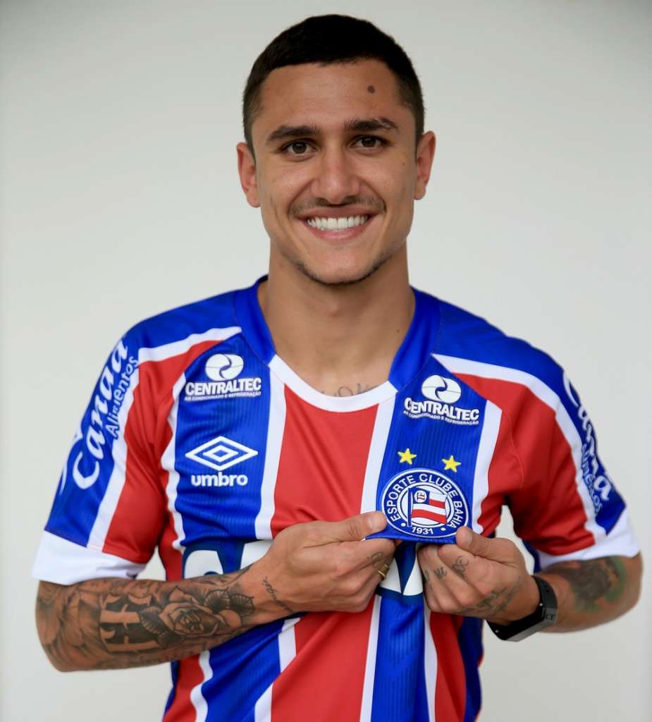 Vinícius foi oficializado como reforço do Bahia nesta quarta-feira