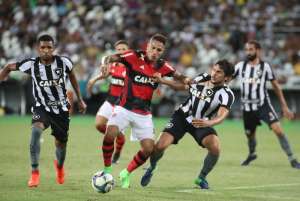 Flamengo x Botafogo - Com Diego no banco, Mengão quer reabilitação