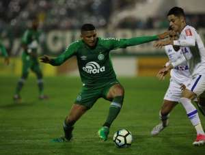 Após eliminação, Chapecoense reencontra Cruzeiro e prevê outro jogo complicado