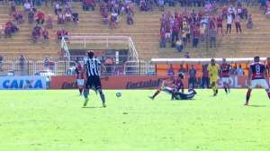 Airton sofre fratura na perna e vira mais uma baixa no Botafogo