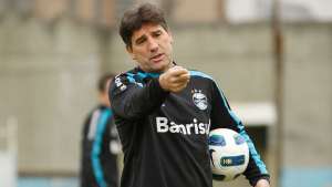 Renato Gaúcho diz que Grêmio foi inteligente e teve paciência para bater o Vasco
