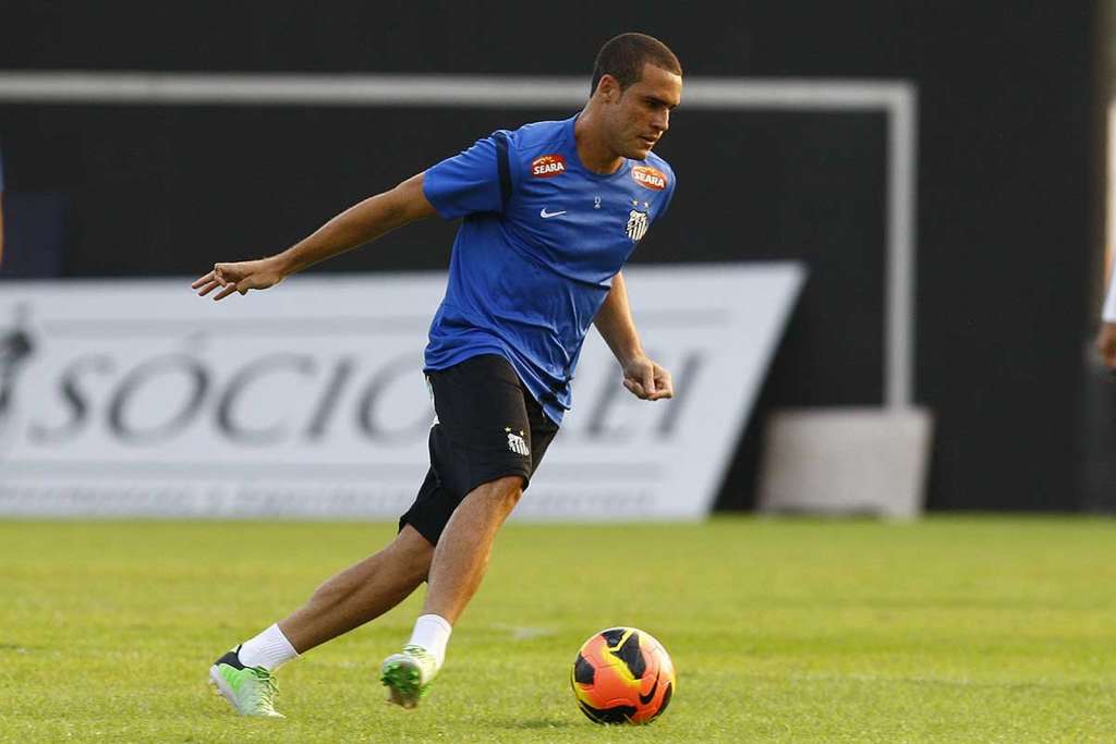 Pedro Castro é o novo reforço do Avaí