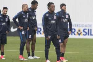 Corinthians pode enfrentar o Vasco sem quatro titulares