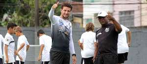 Elano revela mudanças no time do Santos e avisa: 'Sou um cara de personalidade'