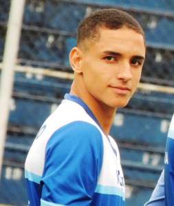 Copa Paulista: Mais experiente após empréstimos, Arthur quer se firmar no São Caetano