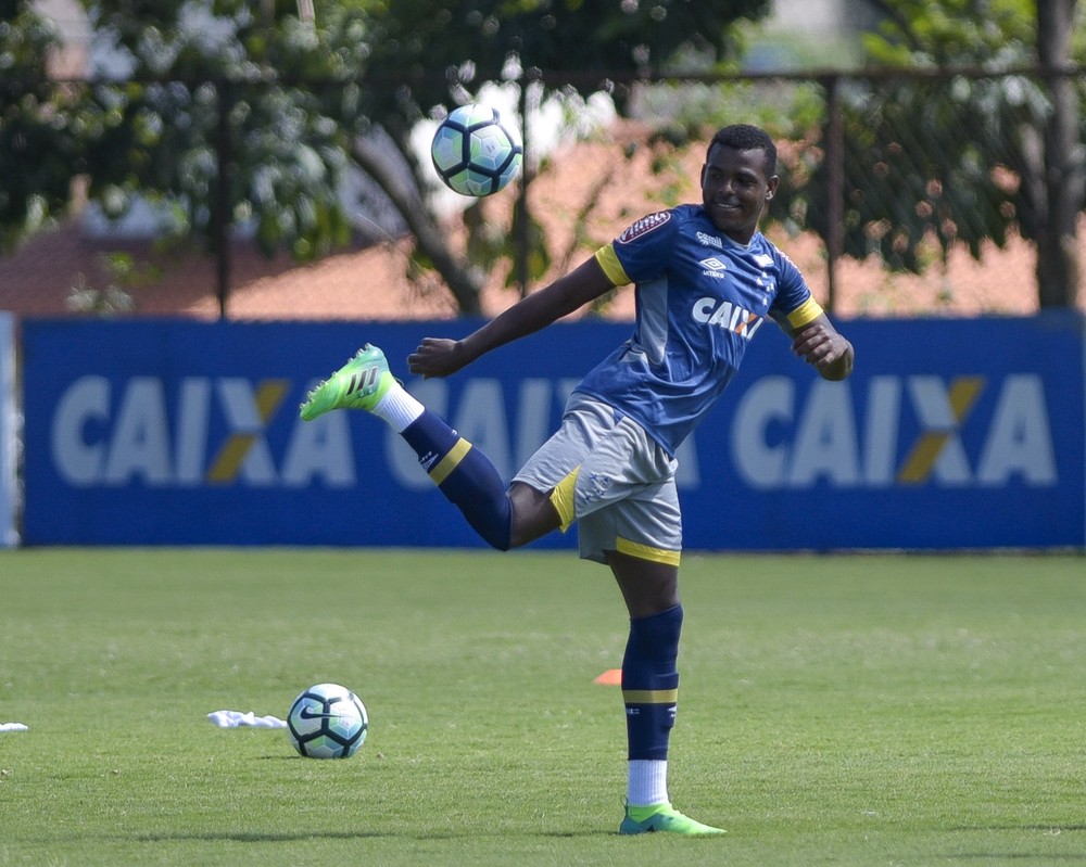 Na negociação envolvendo Sassá, Marcos Vinícius vai se transferir para o Botafogo