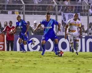 Após deixar a Ponte Preta, Matheus Cassini acerta com o Santos