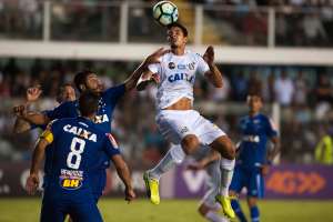 Gilson destaca força do Santos e pede atenção ao Botafogo no Pacaembu