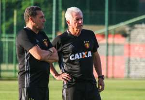 Samuel Xavier, do Sport, trata como clássico duelo diante do Flamengo