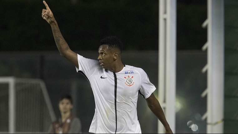 Jô mais uma vez foi um dos destaques do Corinthians. (Foto: Daniel Augusto Jr / Ag Corinthians)