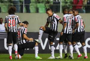 Roger admite atuação ruim, mas exalta 'força do grupo' no Atlético-MG