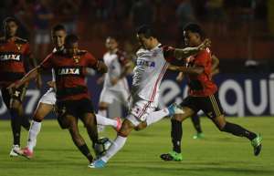 Zé Ricardo admite insatisfação e promete 'avaliação' no Flamengo