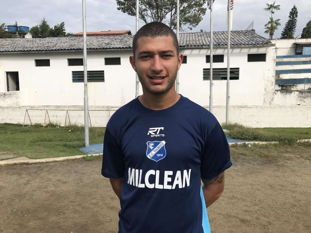 Taubaté contrata atacante William José para a Copa Paulista