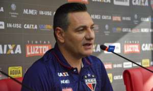 Após deixar a lanterna, Doriva quer estreiar bem no Atlético-GO