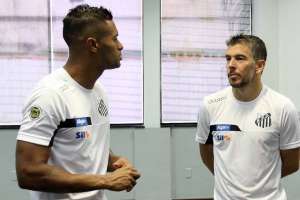 Kayke celebra vaga no Santos em clássico, mas lamenta por Ricardo Oliveira