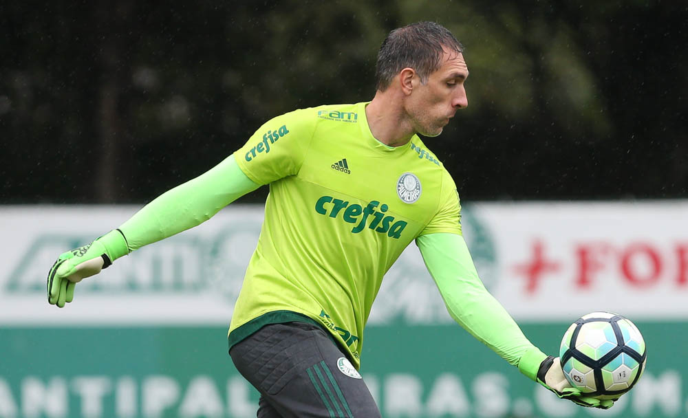 Perto do fim do contrato, Prass diz torcer para renovar com o Palmeiras