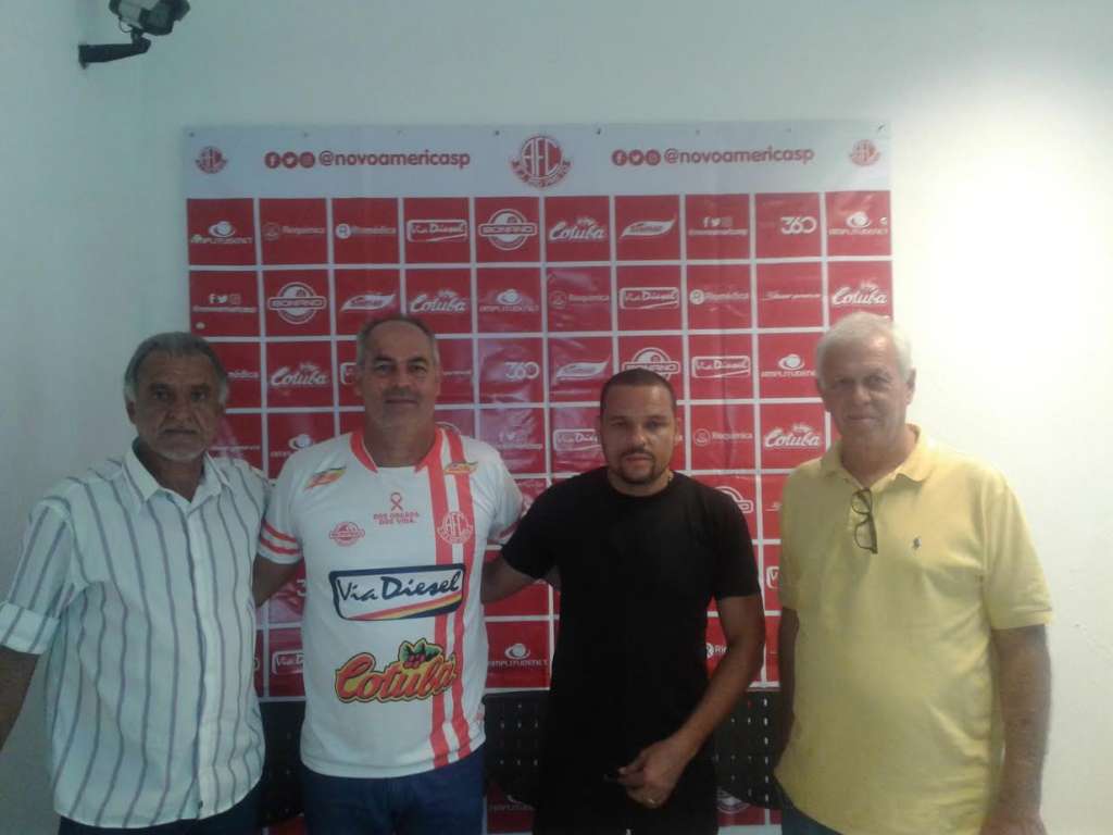 Dirigentes do América e Saran