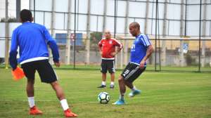 Gripado, Emerson Sheik pode desfalcar a Ponte pelo 2º jogo seguido