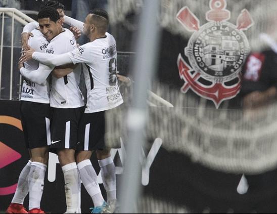 Corinthians é líder isolado e único invicto do Brasileirão 2 0002050248618 img