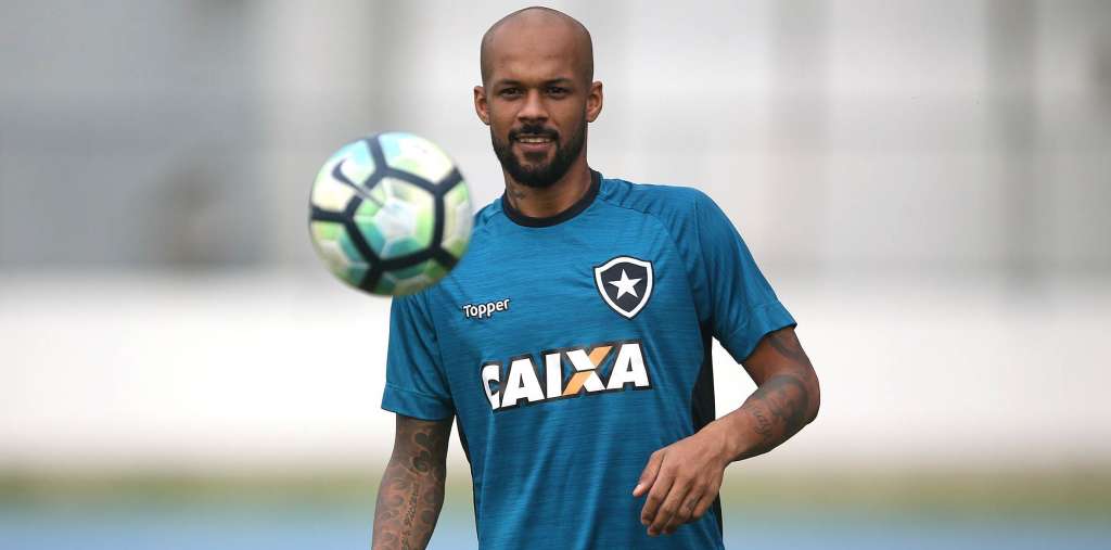 Bruno Silva vem sendo um dos destaques do Botafogo na temporada
