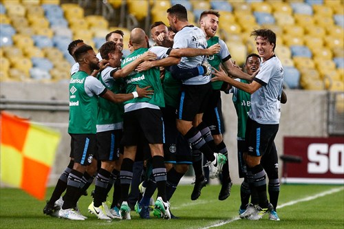 Grêmio x Atlético-PR abre quartas de final da Copa do Brasil no dia 28