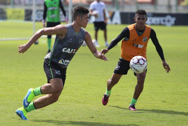 Ceará tem duas opções para substituir Givanildo Oliveira: Chamusca e Lisca