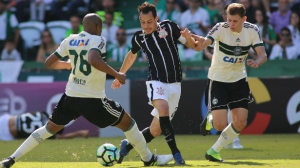 Coritiba 0 x 0 Corinthians - Timão empata e tem liderança ameaçada