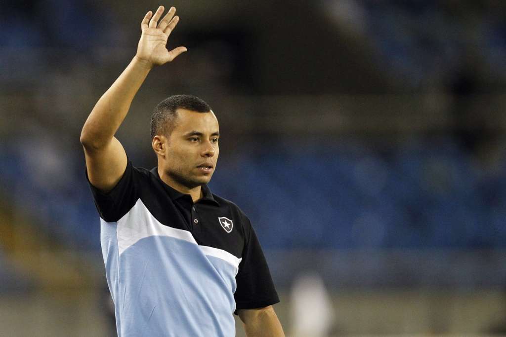 Jair Ventura afirma que Botafogo afasta 'fantasmas' com vitória em Chapecó