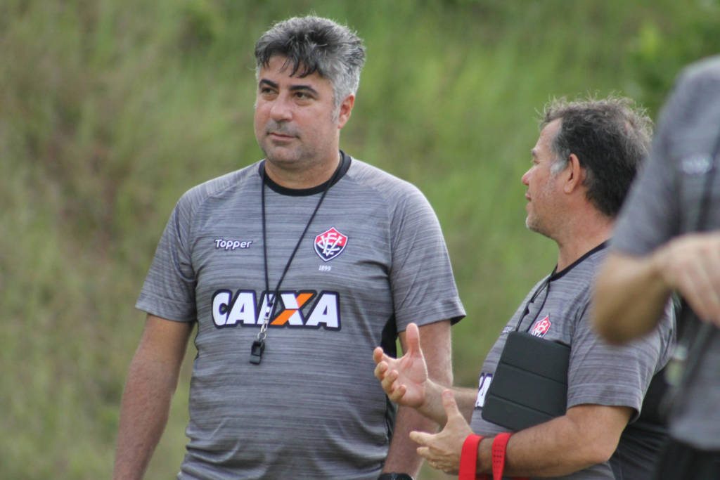Seleção FI da 8ª rodada do Brasileirão com campeão olímpico e meias experientes 13 0002050249368 img