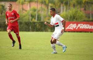 Paulista Sub 17: Joia da equipe do São Paulo, Brenner já é observado por Rogério Ceni