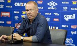Mano elogia atuação do Cruzeiro após empate e vê time em crescimento