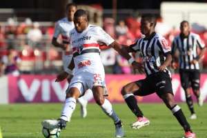 Atlético-PR x São Paulo - Em reação, Furacão pode mandar Tricilor para o Z4