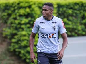 Roger Bernardo é relacionado e pode estrear pelo Atlético-MG