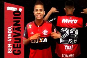 Flamengo oficializa contratação do atacante Geuvânio
