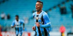 Barrios treina e é relacionado no Grêmio para esta quinta; Kannemann é desfalque
