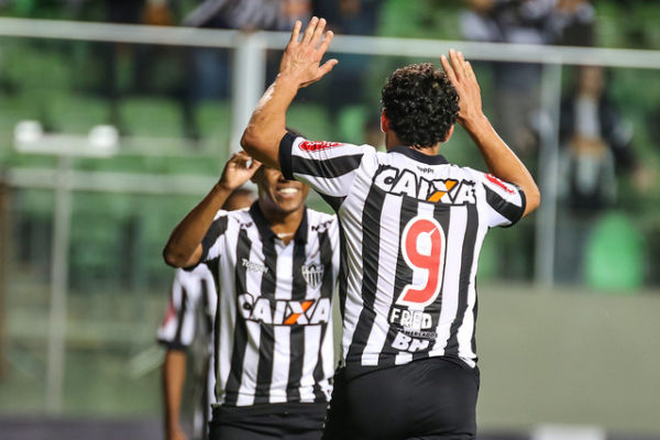 Atlético-MG faz dois, mas cede empate ao Sport