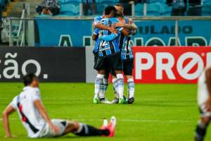 Grêmio pega Coritiba buscando superar desfalques e manter boa fase
