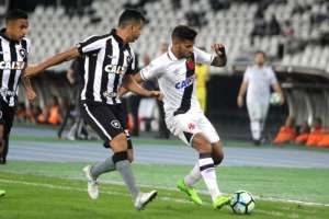 Milton Mendes minimiza jejum do Vasco fora de casa e exalta luta do time