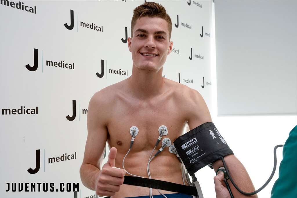 Patrik Schick já realizou exames médicos para Juventus, nessa quinta-feira