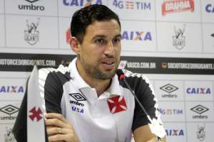 Martín Silva admite má fase defensiva do Vasco: 'Os números não são bons'