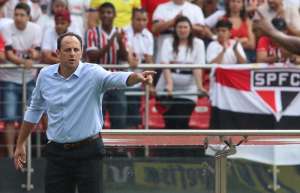 Início ruim no Campeonato Brasileiro, enfim, pressiona Rogério Ceni no São Paulo