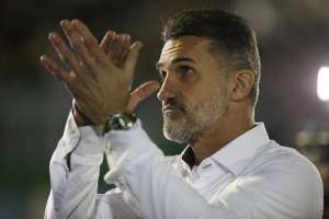 Vagner Mancini fala em pior jogo do ano e pede mudança geral à Chapecoense