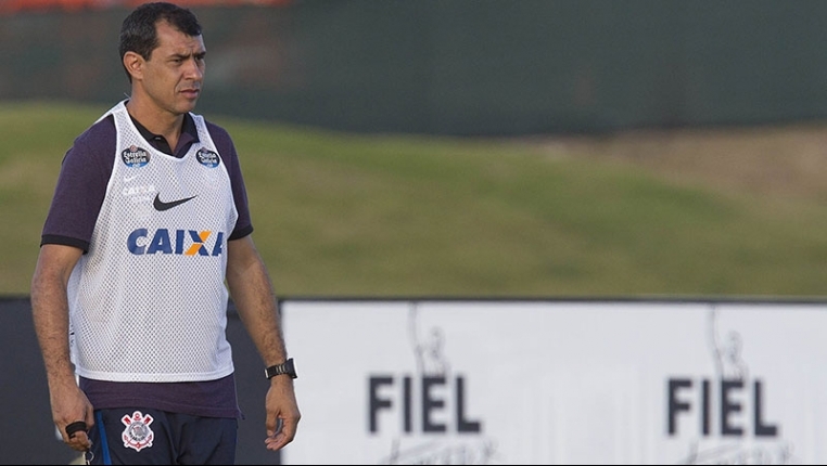 Com titulares poupados, Corinthians encerra preparação para duelo com Grêmio