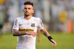 Lucas Lima se irrita com especulação e ganha apoio de Levir no Santos