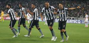 Botafogo x Avaí - Sem poupar, Fogão quer se aproximar dos líderes