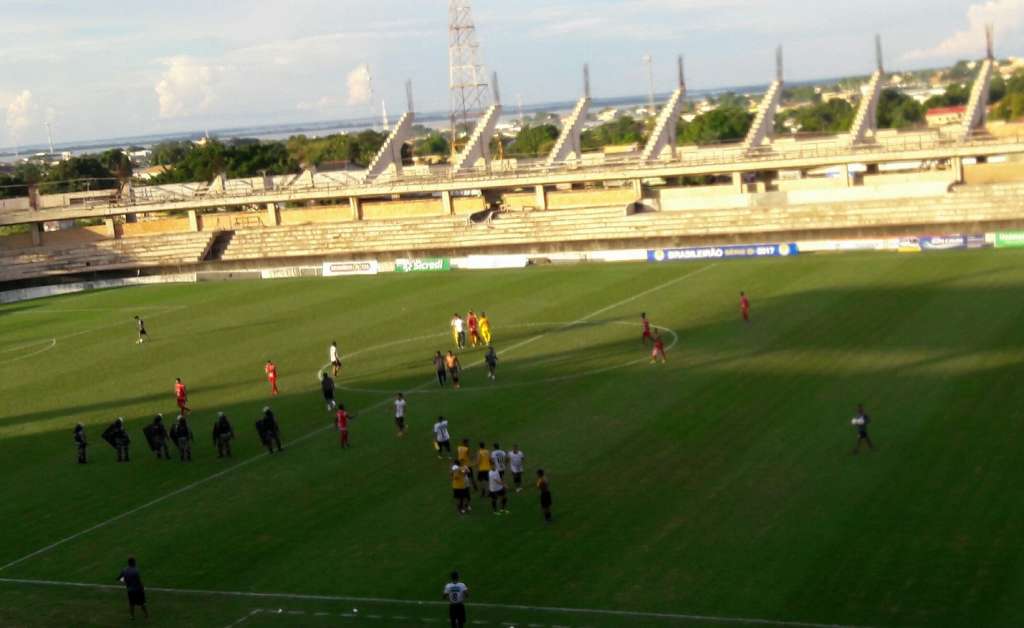 São Raimundo perde para o Gurupi, mas também se classifica