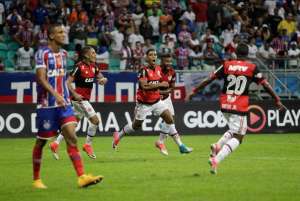 Zé Ricardo critica Flamengo após vitória: 'Esperávamos mais'