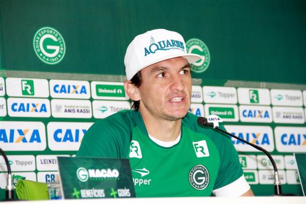 Série B: Apresentado no Goiás, zagueiro ex-Sport é relacionado e viaja para Caxias